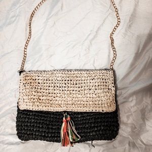 Straw tassle purse